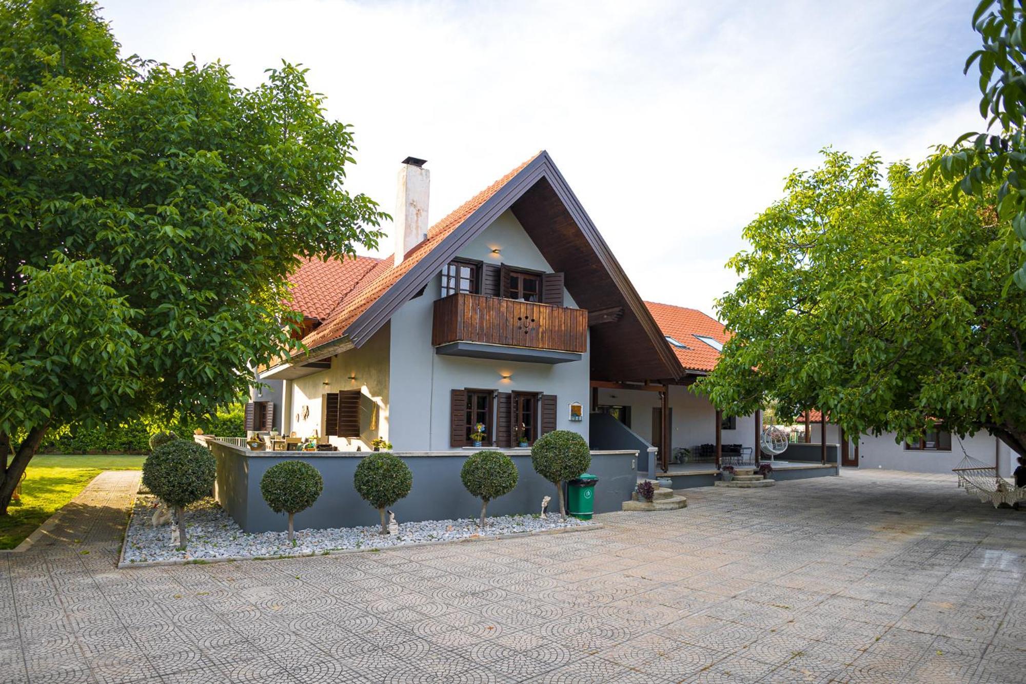 Countryside Luxury Studios Káto Lekhónia Extérieur photo